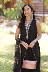 Noor Eid Luxury Laserkaari’25 by Saadia Aasad | D6-A Noor Eid Luxury Laserkaari’25 by Saadia Aasad | D6-A