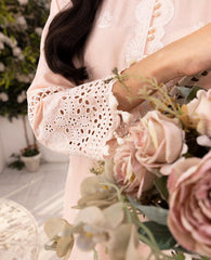 Gul Ahmed Timeless Allure Lawn 2025 | CL 52398 Gul Ahmed Timeless Allure Lawn 2025 | CL 52398