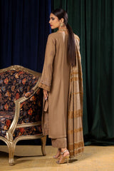 Tehzeeb Embroidered Leather Peach With Velvet Jacquard Shawl | TL-75 Tehzeeb Embroidered Leather Peach With Velvet Jacquard Shawl | TL-75