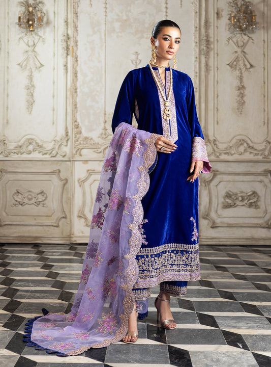 Zainab Chottani Velvet 2024  | Sifra