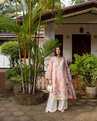 Esmel Luxury Lawn 2025 | Coup De Foudre