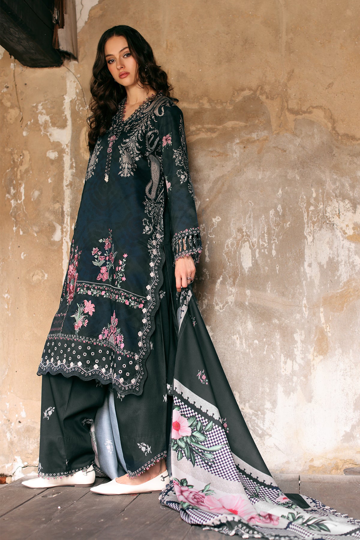 Aniq V1 Linen 2026 Charizma | 3-PC Unstitched Embroidered Linen Collection ANW7-01– 29A2387copy