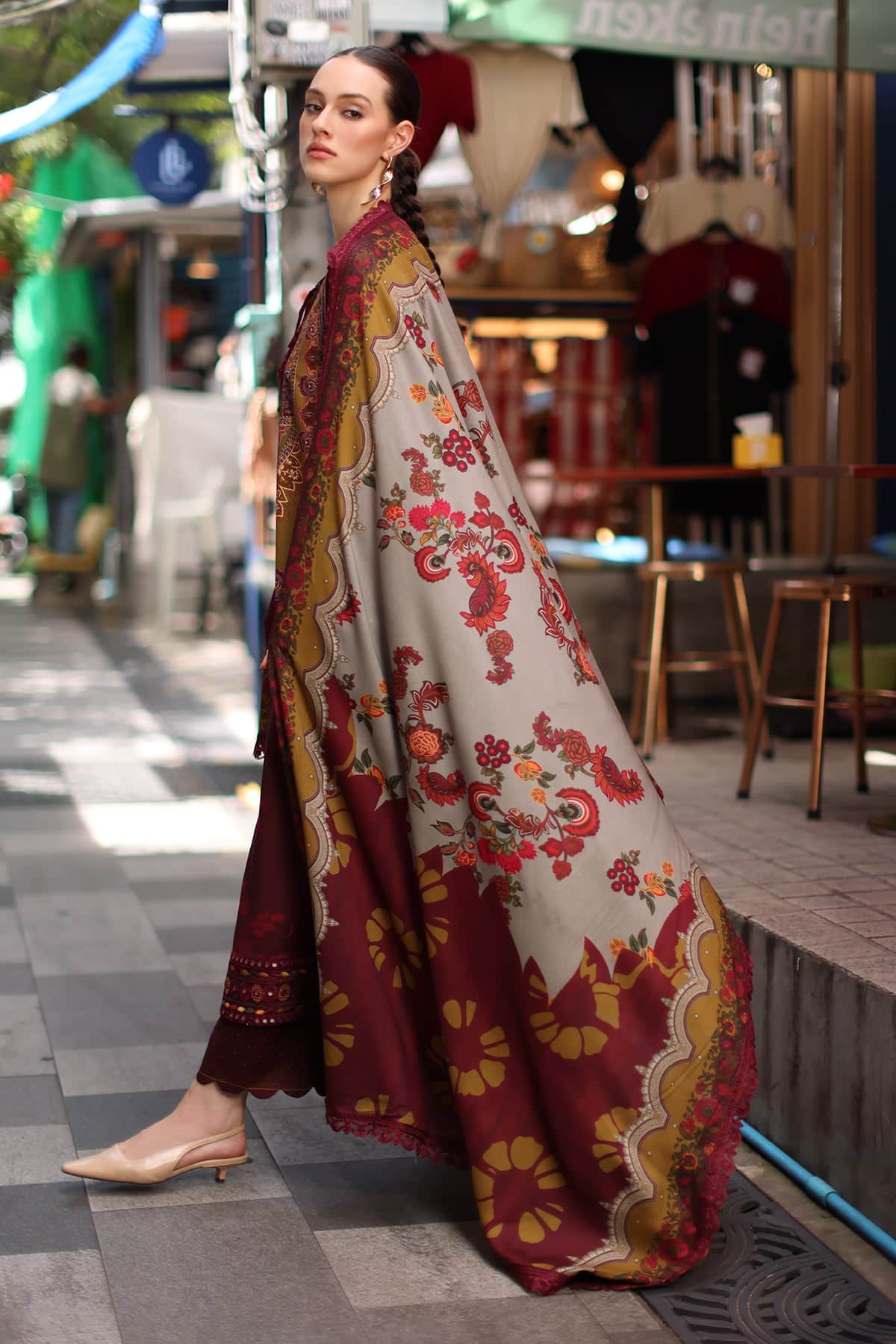 Aniq V1 Linen 2026 Charizma | 3-PC Unstitched Embroidered Linen Collection ANW7-03– detail view 2