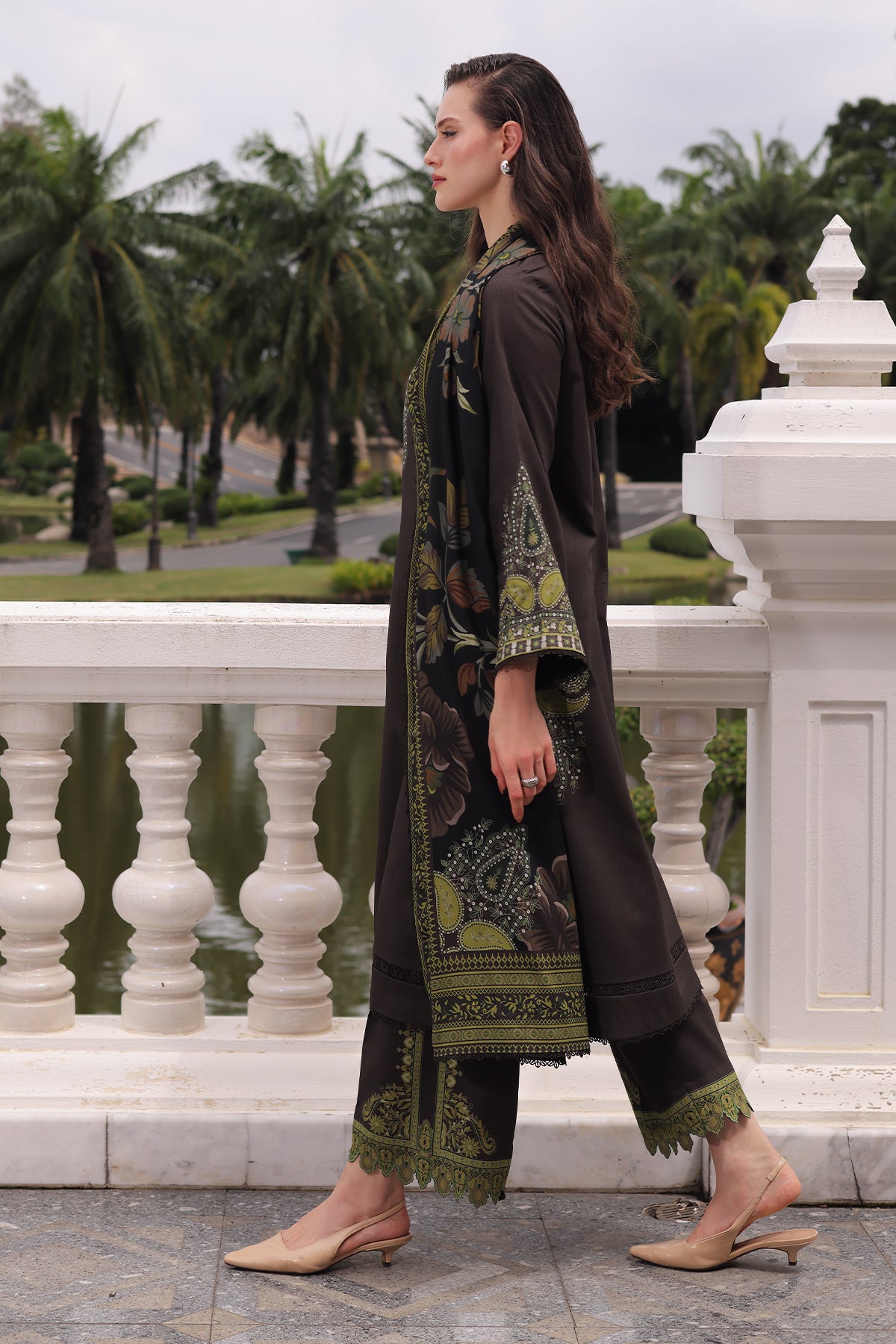 Charizma C Print Collection 3-PC Unstitched Linen Collection CPW6-14– detail view 2