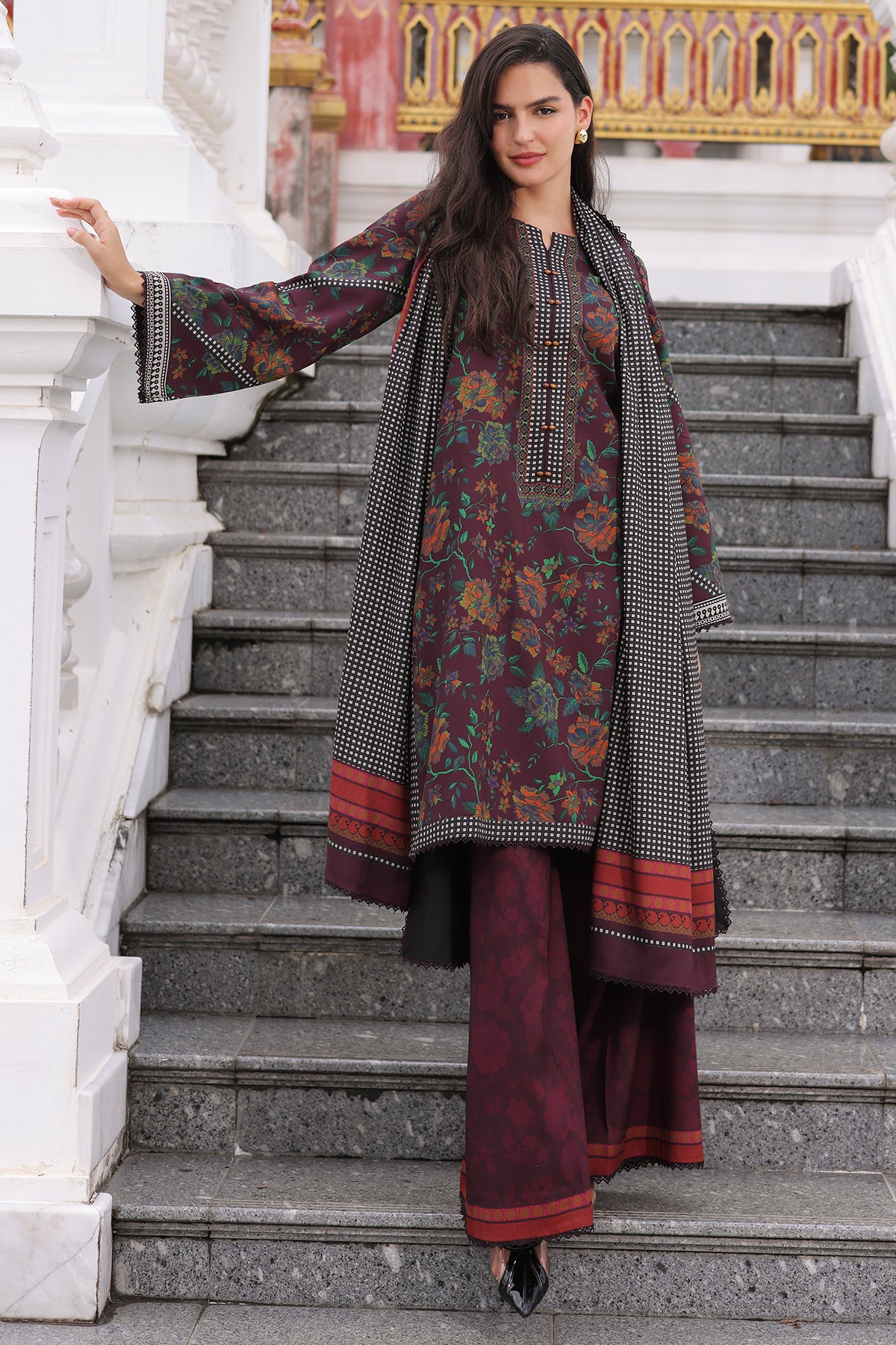 Charizma C Print Collection 3-PC Unstitched Linen Collection CPW6-17– 29A5664