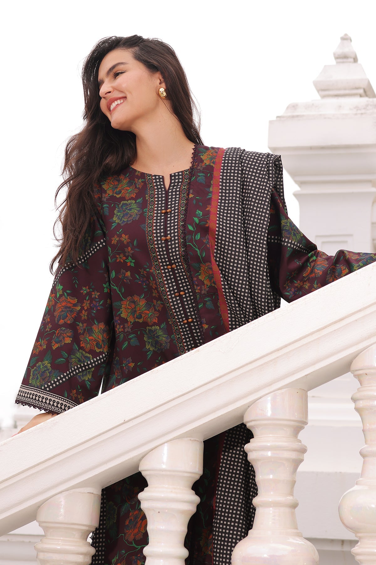 Charizma C Print Collection 3-PC Unstitched Linen Collection CPW6-17– 29A5732