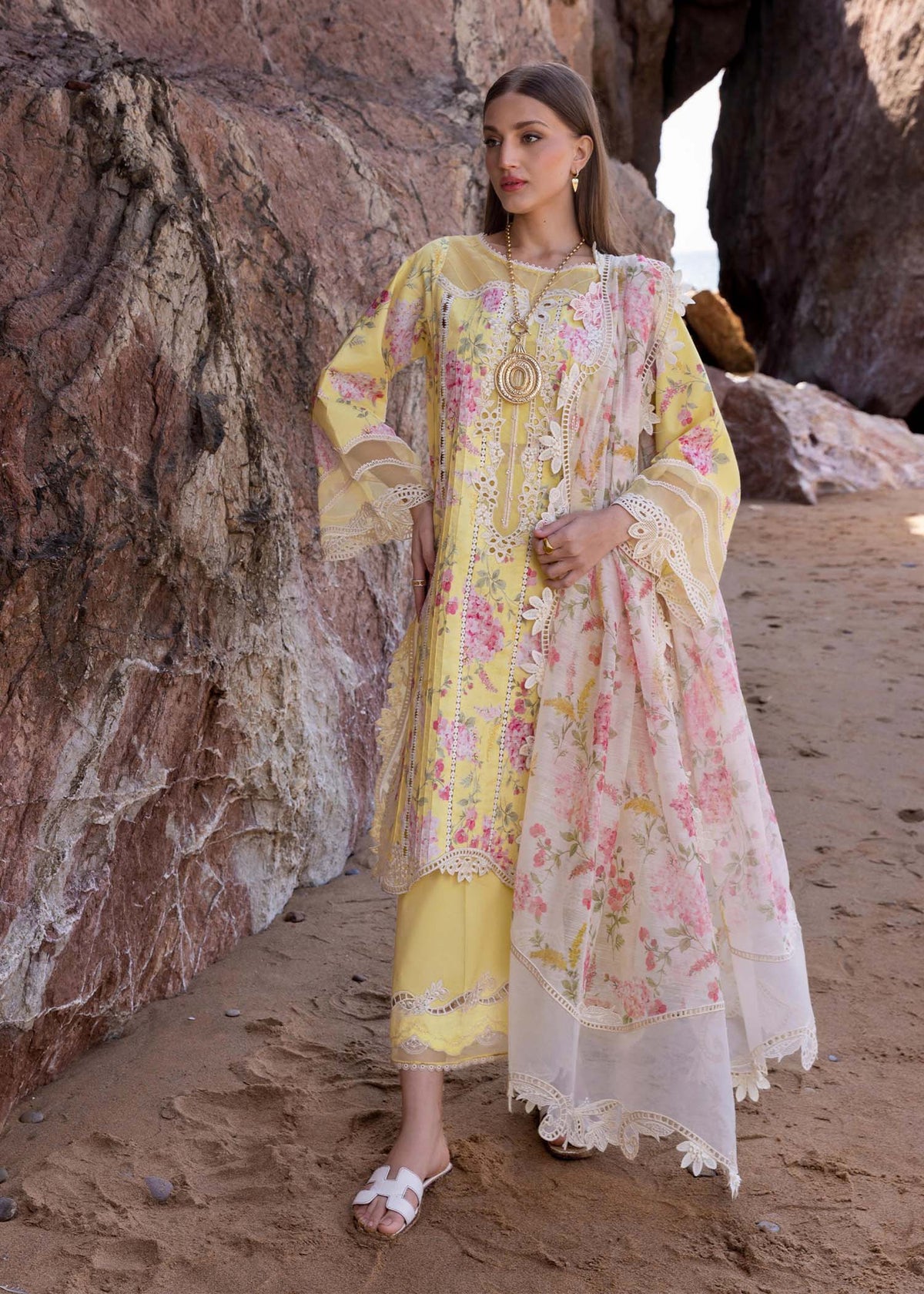 Crimson Summer Lawn 2025 by Saira Shakira | D3 A