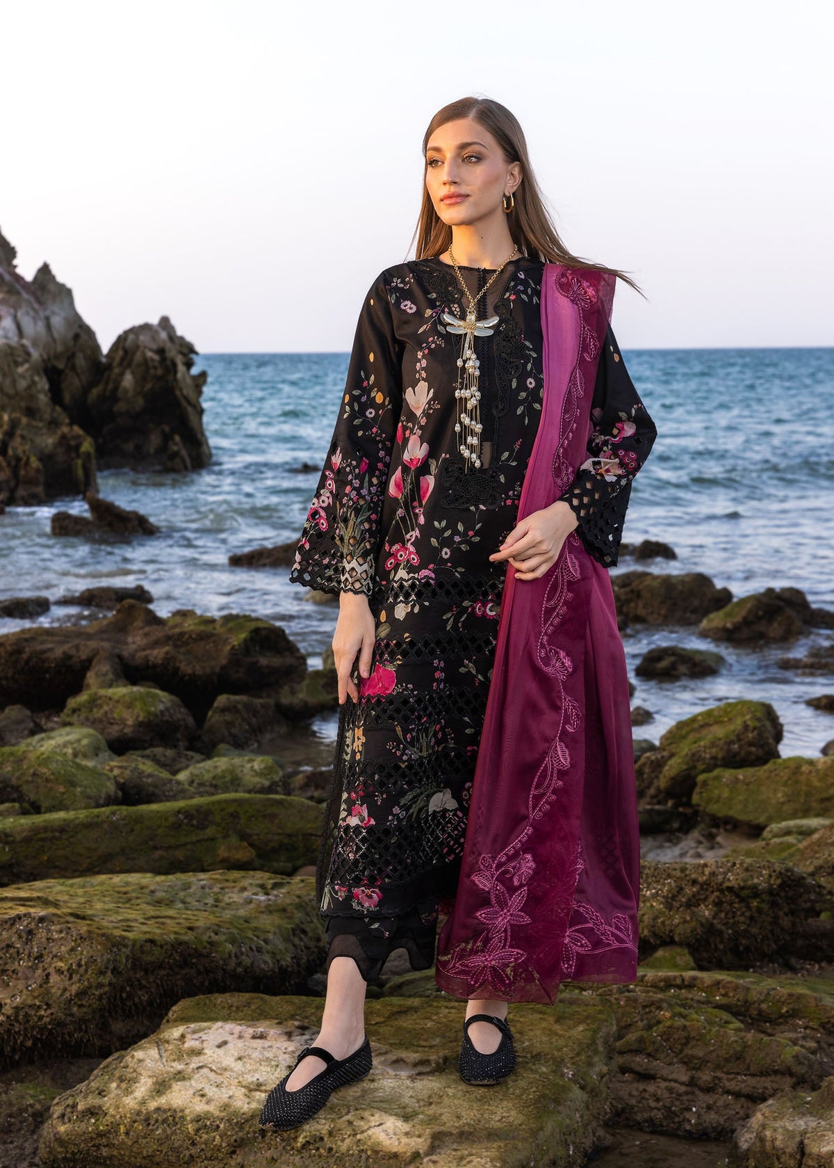 Crimson Summer Lawn 2025 by Saira Shakira | D4 B