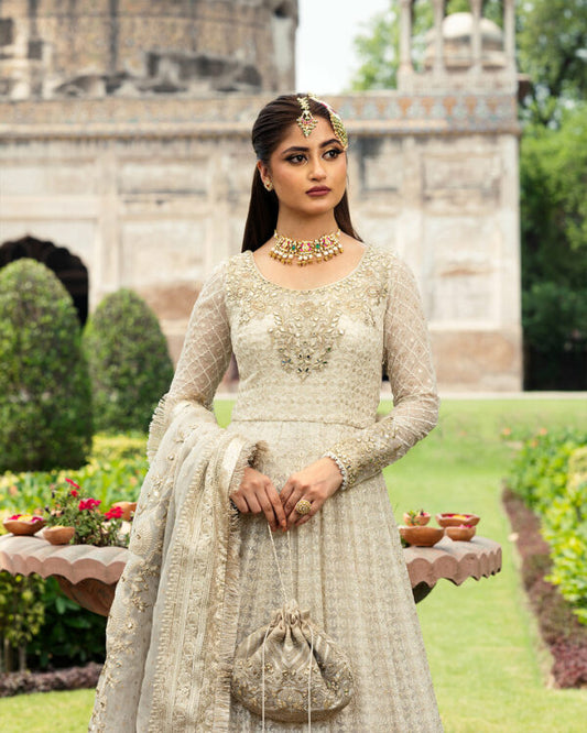 Faiza Saqlain Nira Luxury Wedding | Cyra