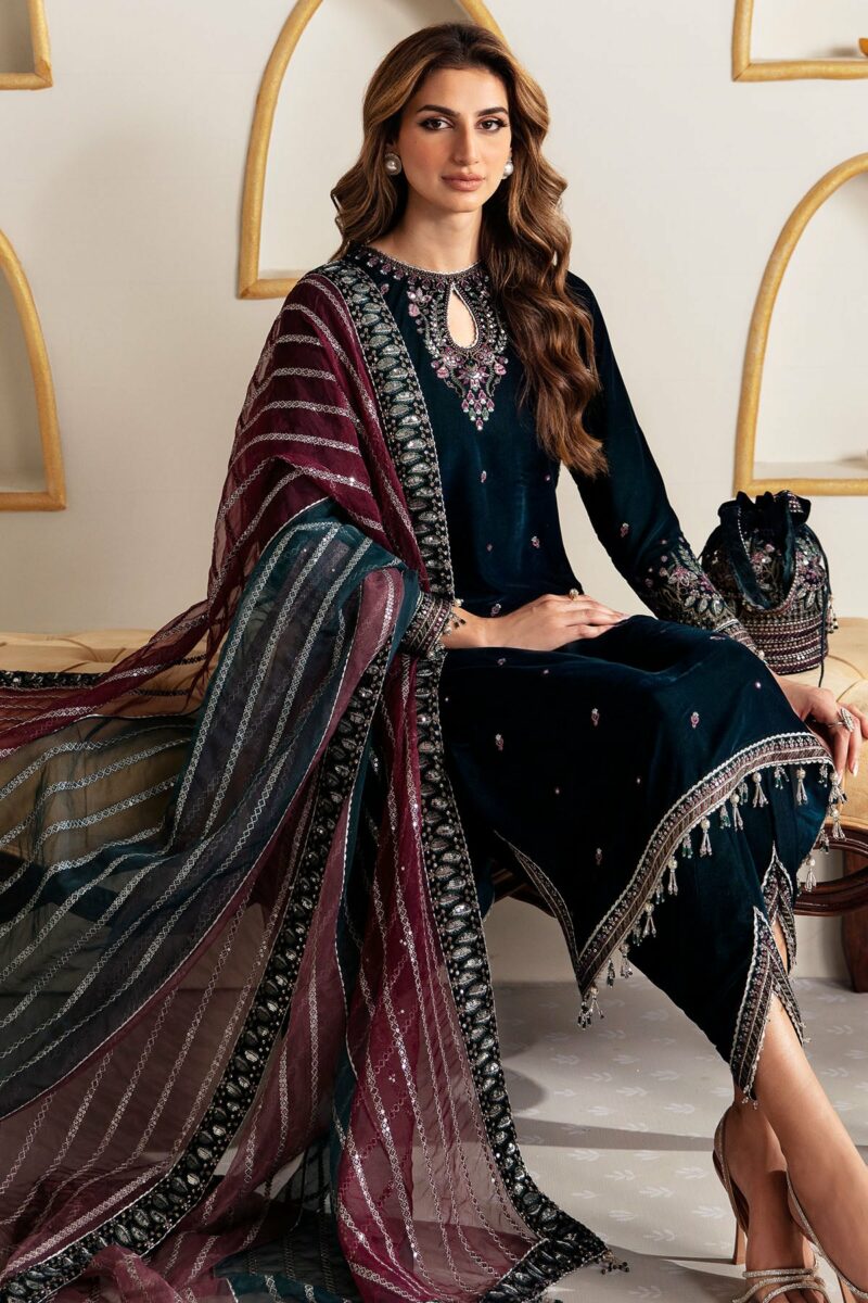 Jazmin Embroidered Velvet Formal | Unstitched