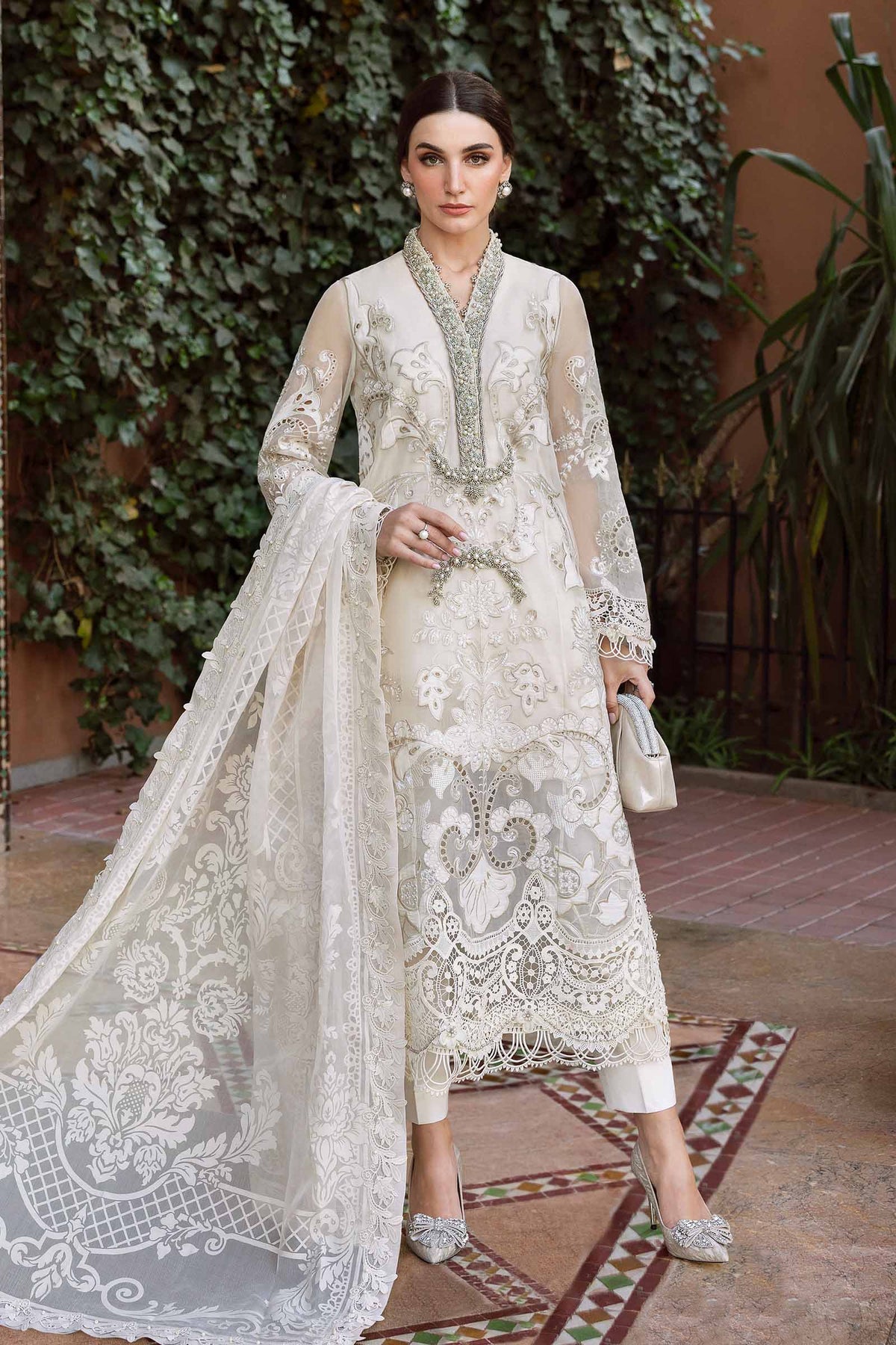 MARIA B Luxury Lawn 2025 | D-2506-A
