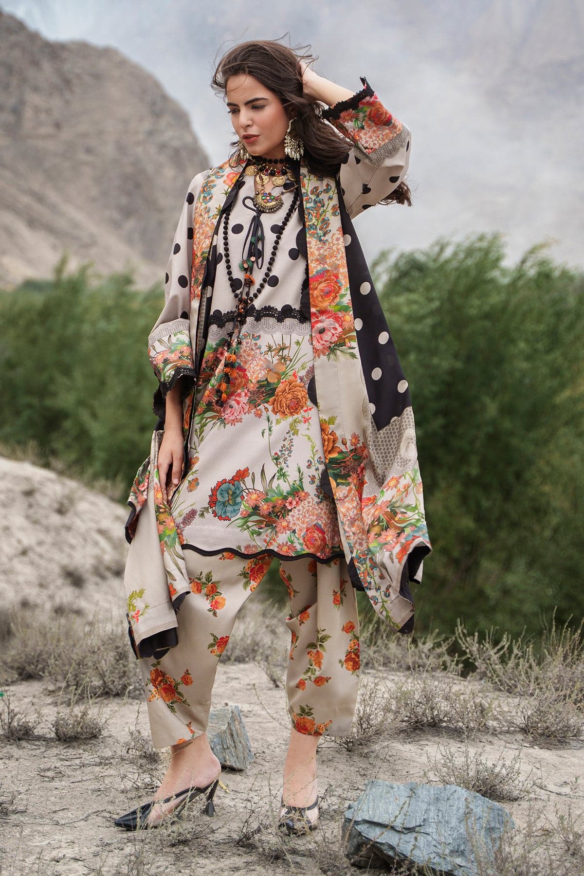 Charizma C-Prints Unstitched Linen Collection CPW6-07– DSC06784-Copy