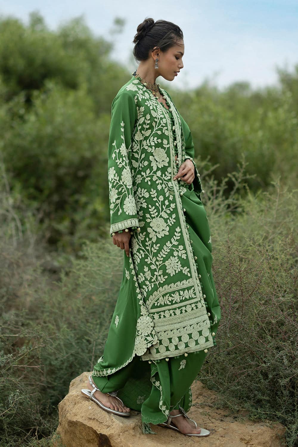 Gul Ahmed Winter 2026 - 3 Piece Embroidered Pashmina Suit with Embroidered Pashmina Dupatta– EMA147 1