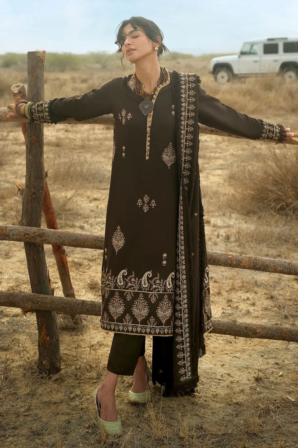 Gul Ahmed Winter 2026 - 3 Piece Embroidered Karandi Suit with Embroidered Karandi Dupatta