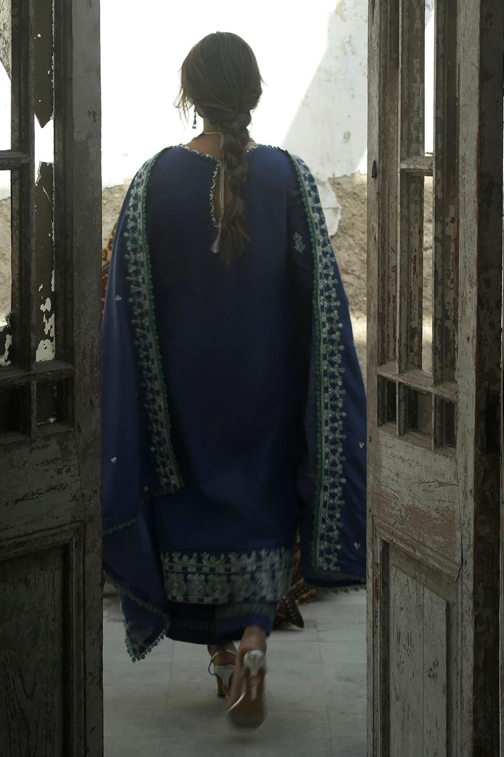 Gul Ahmed Winter 2026 - 3 Piece Embroidered Khaddar Suit with Embroidered Khaddar Dupatta–