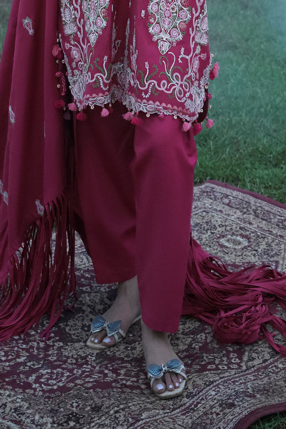 Gul Ahmed Winter 2026 - 3 Piece Embroidered Pashmina Suit with Embroidered Pashmina Dupatta–