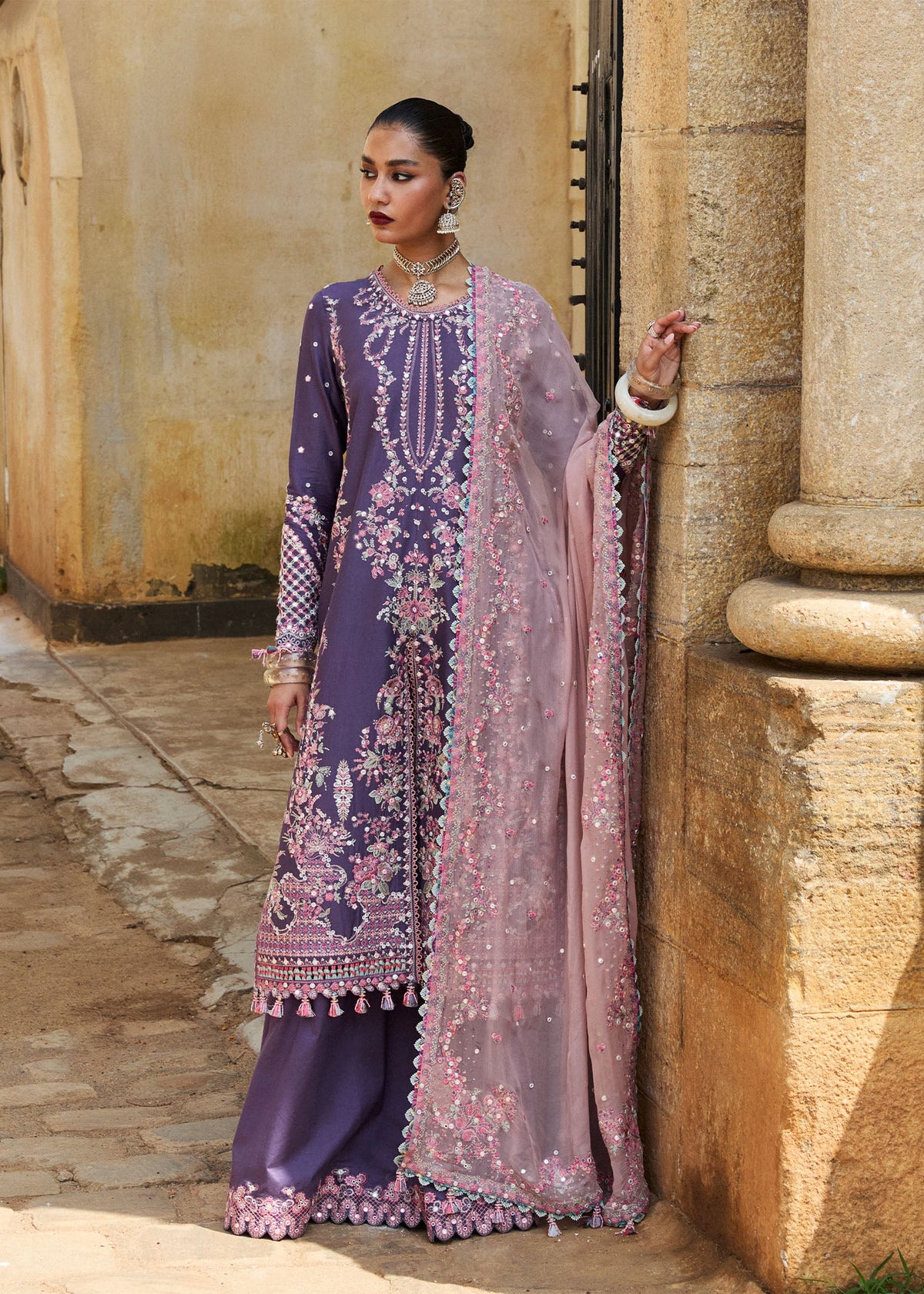 Hussain Rehar Luxury Lawn 2025 | Jeevan | Irris