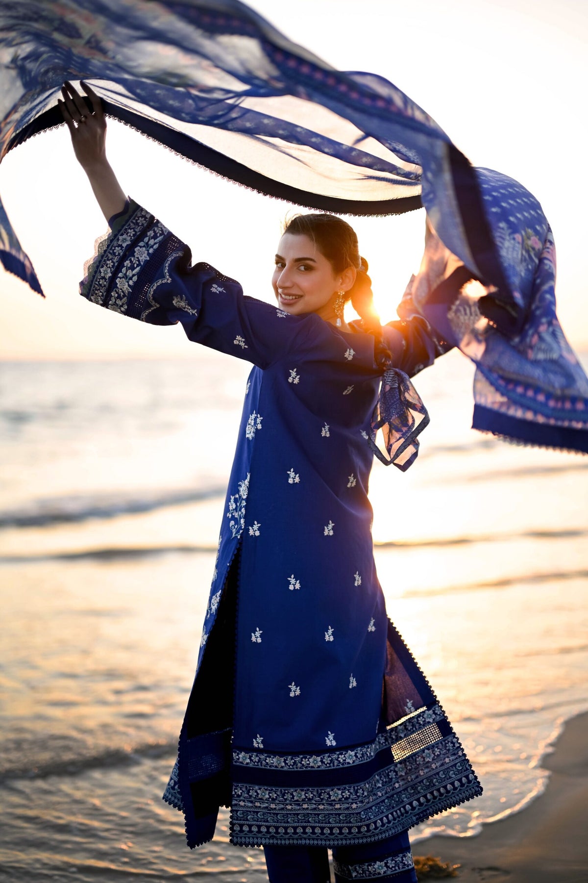Zaib Luxury Lawn 2025 | NEL-25605