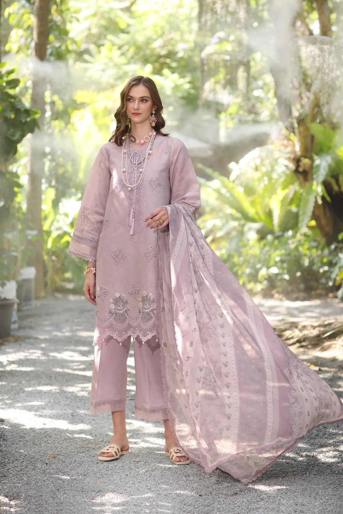 Noor Eid Luxe Printedkari ’25 by Saadia Aasad | D6-B