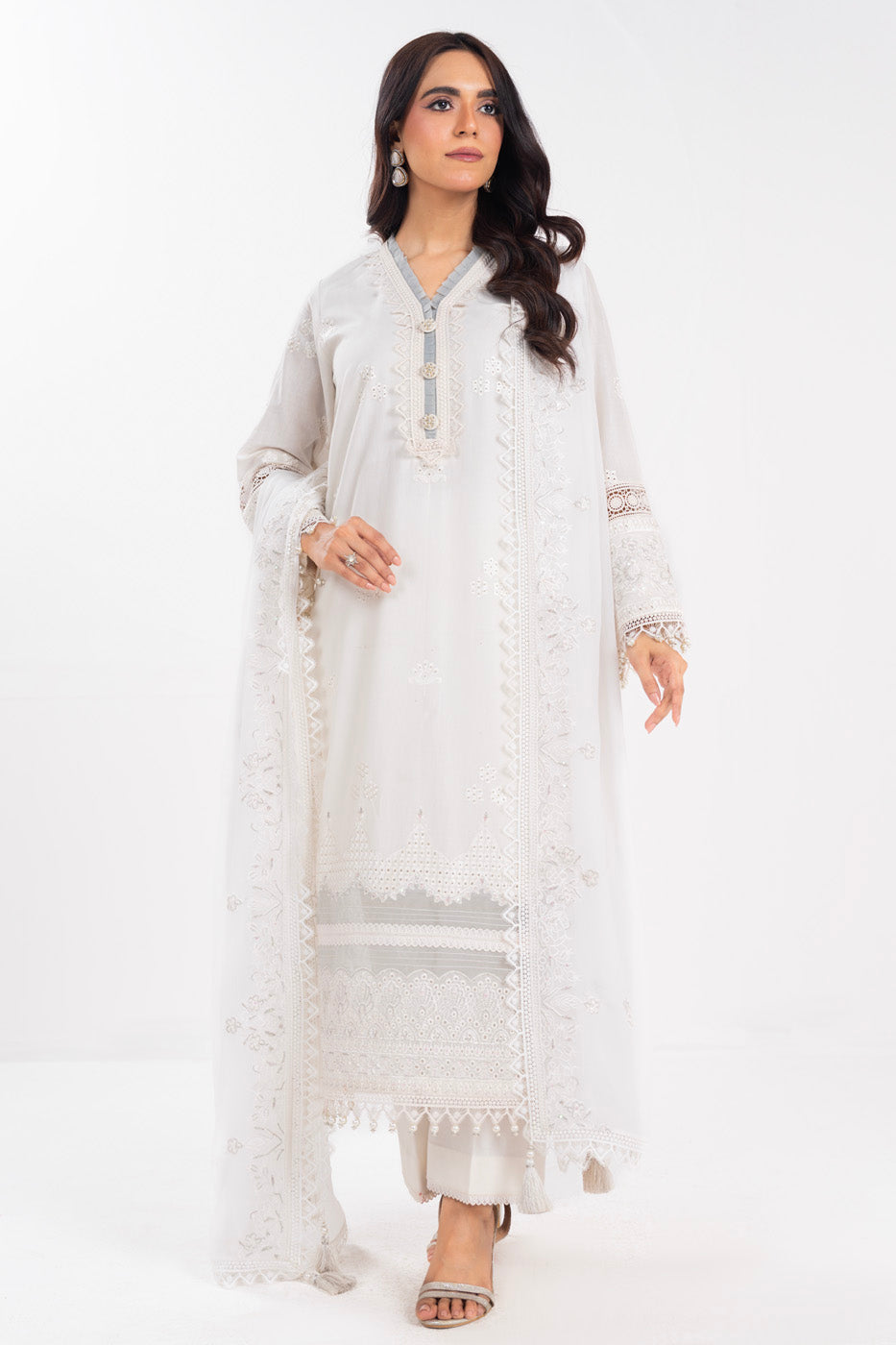Al Karam Luxury Lawn 2025 | LL-09-25-1-Ivory