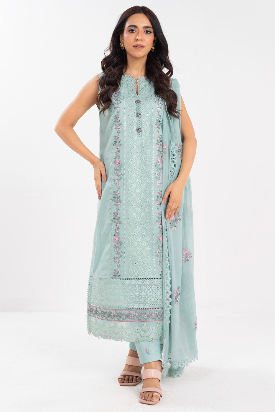 Al Karam Luxury Lawn 2025 | LL-10-25-1-Powder Blue
