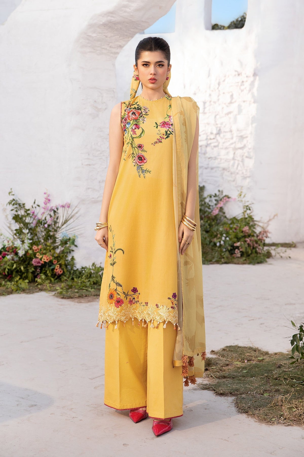 MARIA B M Basics 2025 | MB-CUS25-712A