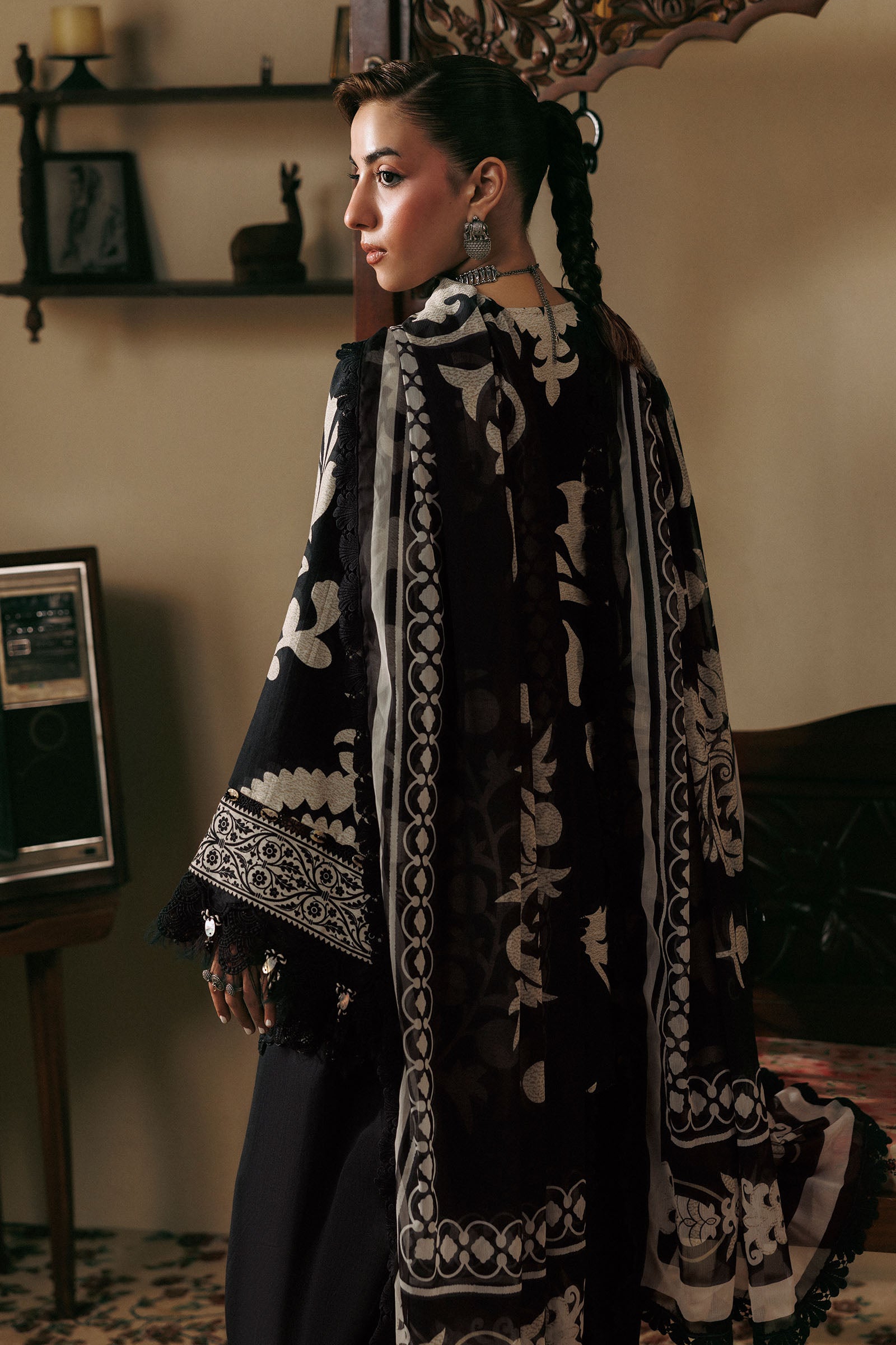 M Basics Agla Station Winter 26 3 Pc Unstitched Embroidered Slub Khaddar Suit | MB-CUSV15-04B– MB-CUSV15-04B-b