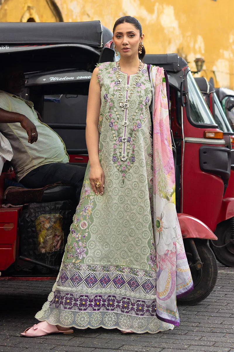 Mahira Khan Manaram Luxury Lawn’25 by Mushq | Beaming Drift