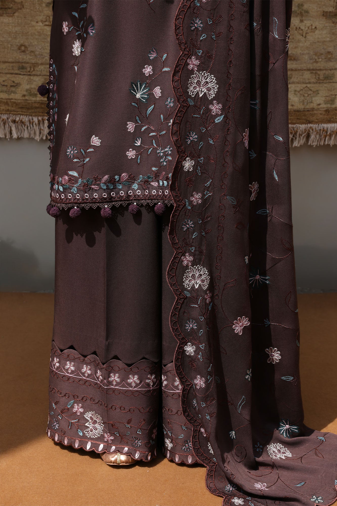 Cross Stitch Winter Unstitched 26 DEEP WALNUT-3PC MARINA EMBROIDERED SUIT– Untitled-1 0002 7I0A