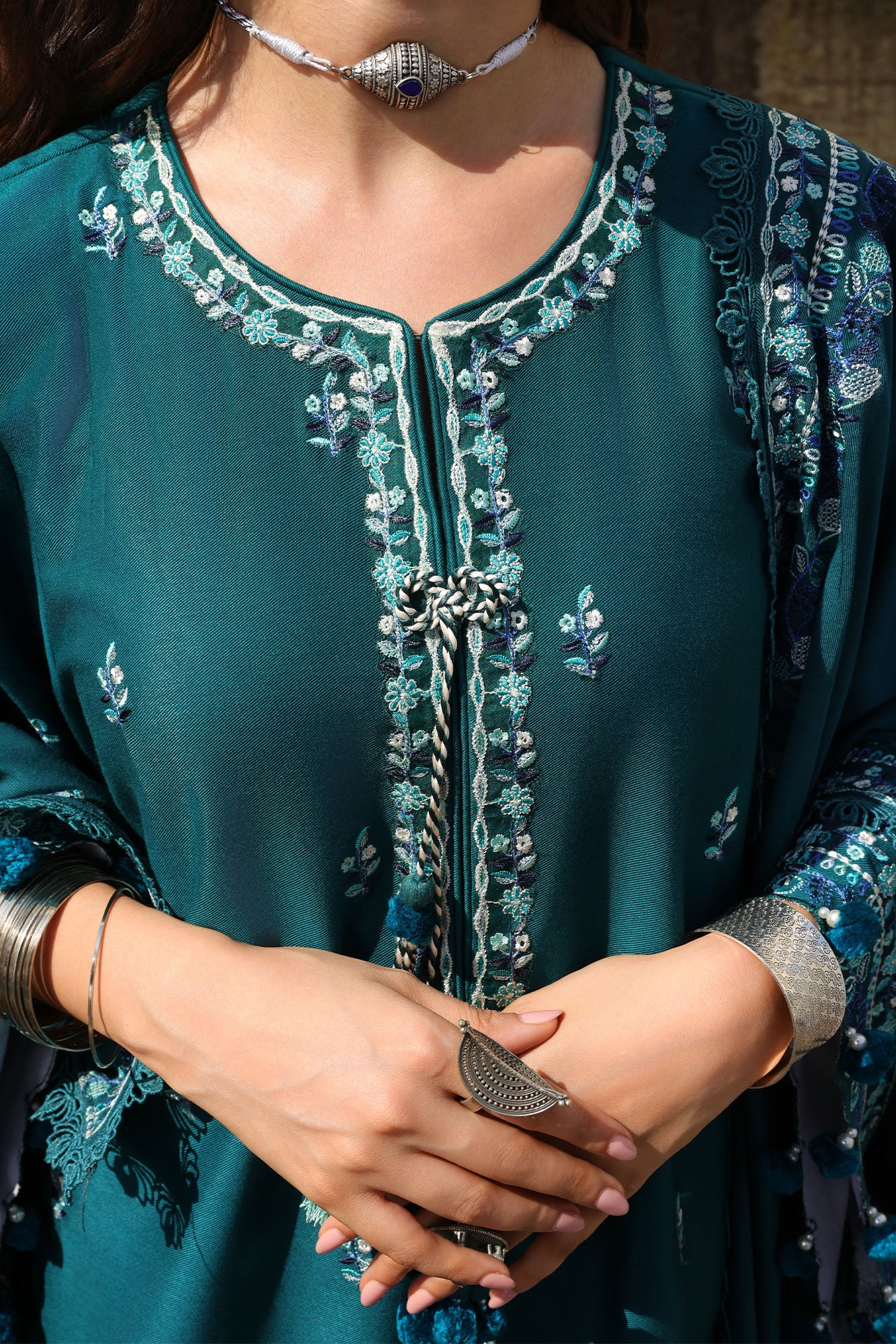 Cross Stitch Winter Unstitched 26 INDIGO MUSE-3PC MARINA EMBROIDERED SUIT– Untitled-1 0004 7I0A2899