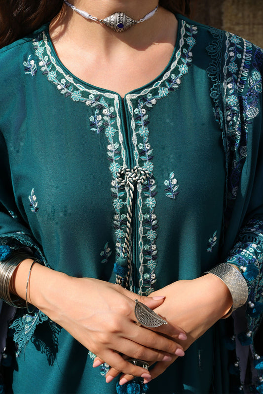 Cross Stitch Winter Unstitched 26 INDIGO MUSE-3PC MARINA EMBROIDERED SUIT– Untitled-1 0004 7I0A2899