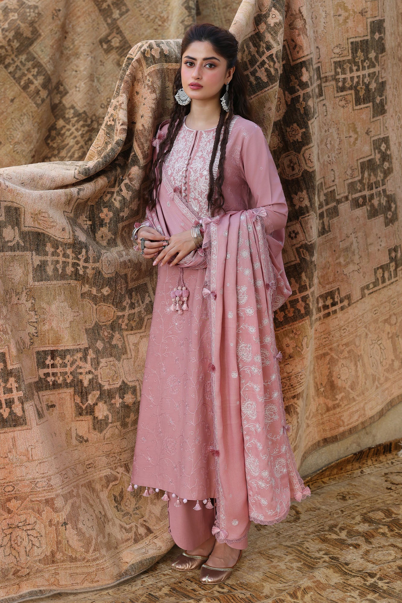 Cross Stitch Winter Unstitched 26 ROSE MELODY-3PC LINEN EMBROIDERED SUIT