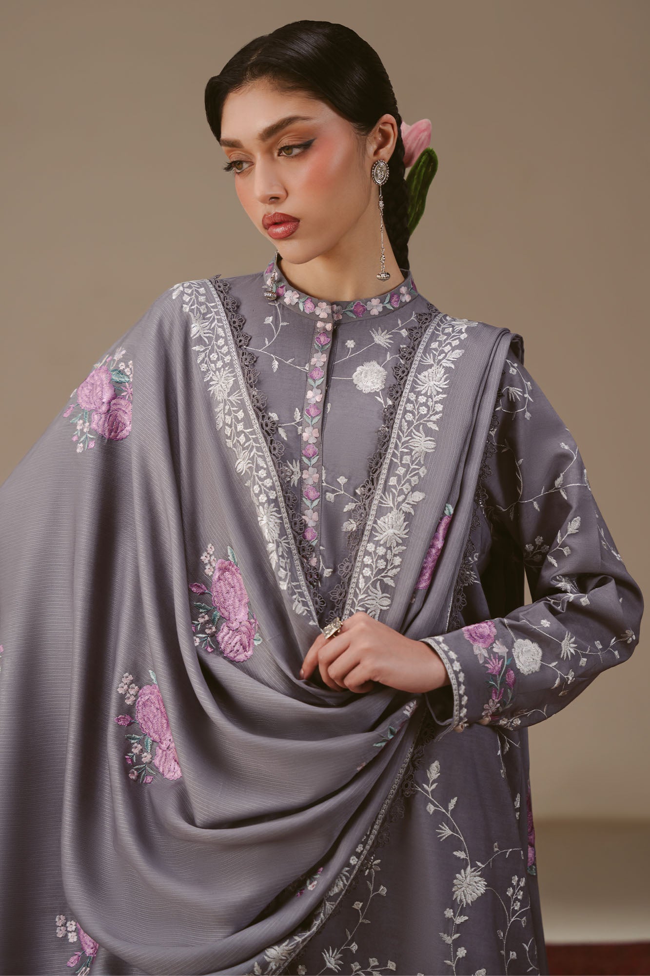 Cross Stitch Winter Unstitched 26 VIOLET HAZE-3PC LINEN EMBROIDERED SUIT– Untitled-1 0091 DSC00169