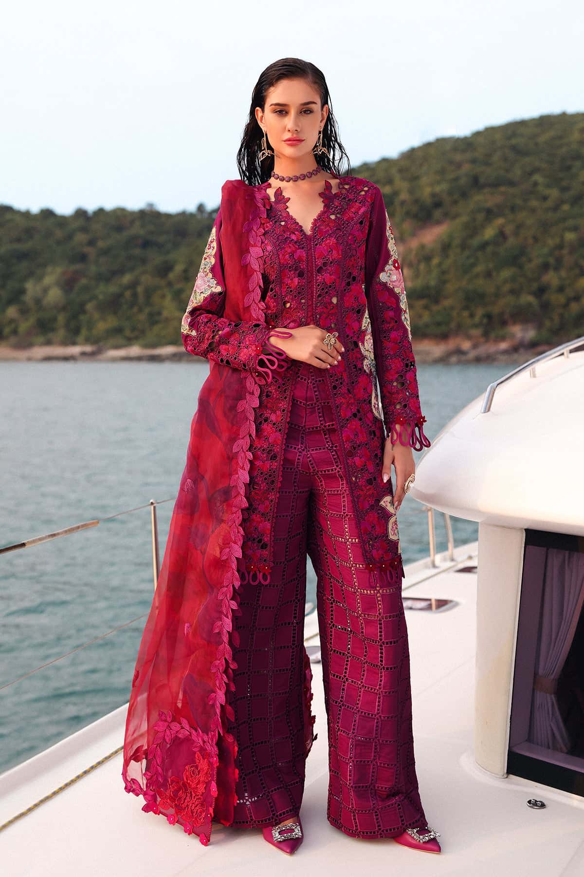 Afrozeh Luxury Lawn 2025 | Serene
