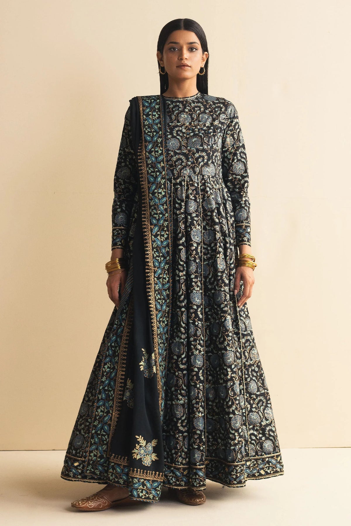 Handcrafted by Zara Shahjahan Ready to Wear | Pret | Fully Stitched | ZHC-057