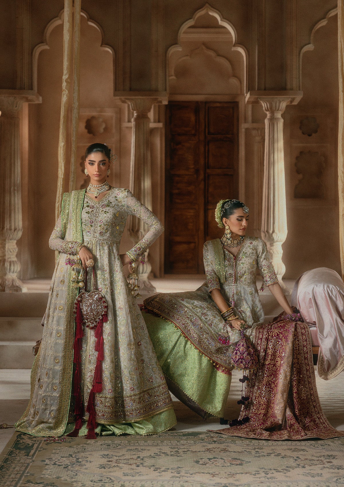 AIK Atelier Wedding Festive 26 Vol 02 Wedding Festive - Look B2602– aik-atelier-wedding-festive-26-vol-2-look-02