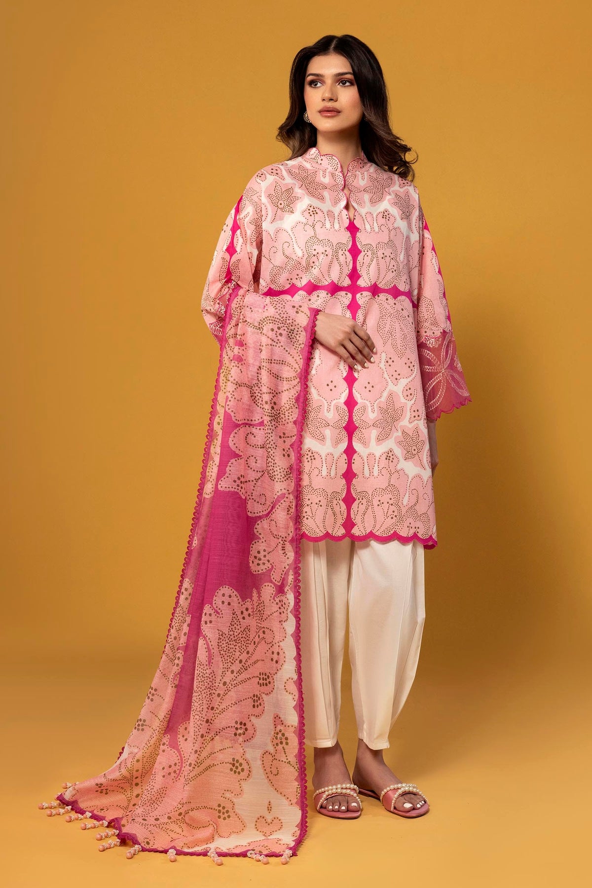 Sana Safinaz Mahay Lawn 2025 Vol 1 | H251-004A