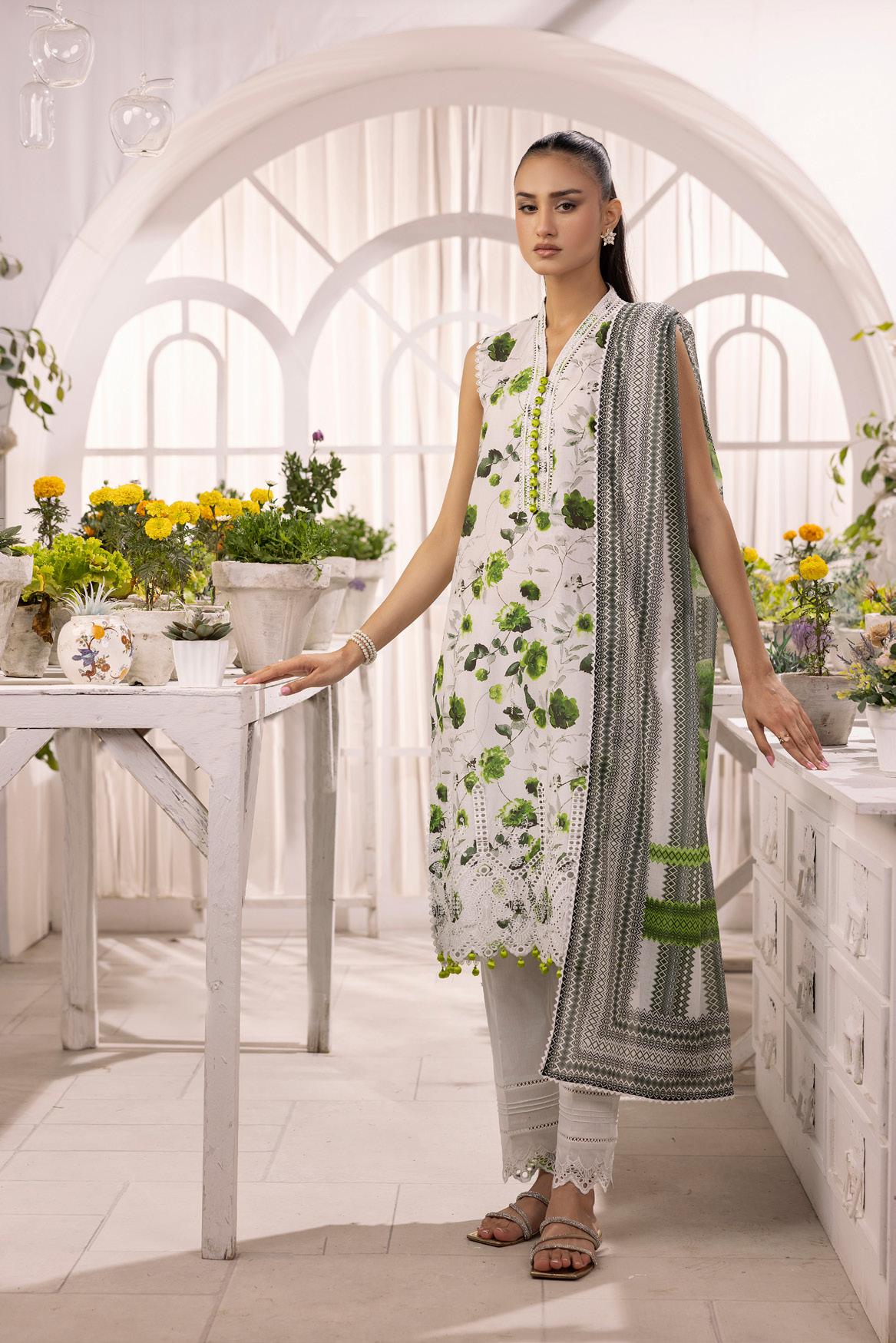 Gul Ahmed Timeless Allure Lawn 2025 | CL 52481
