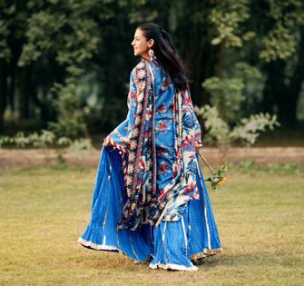 Gul Ahmed Dhoop Kinaray Lawn 2025 | CL52079B