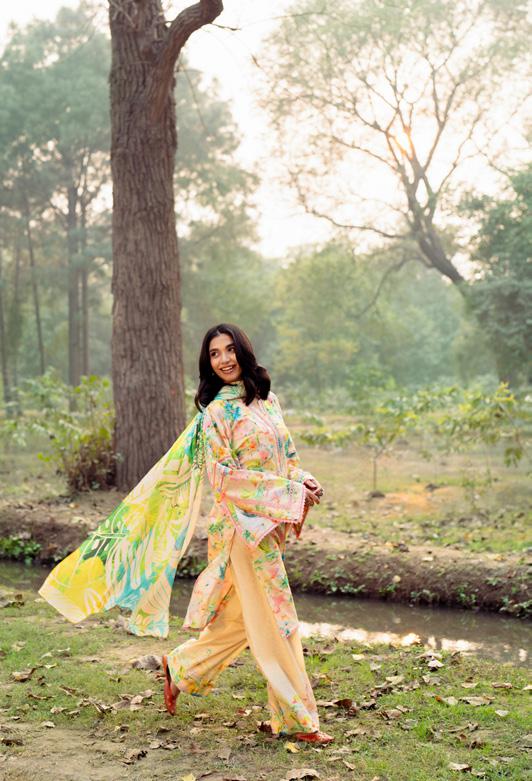 Gul Ahmed Dhoop Kinaray Lawn 2025 | CL52432