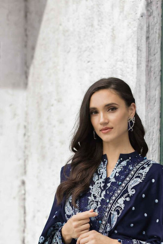 Gul Ahmed Winter Collection | 2023 | AP32003