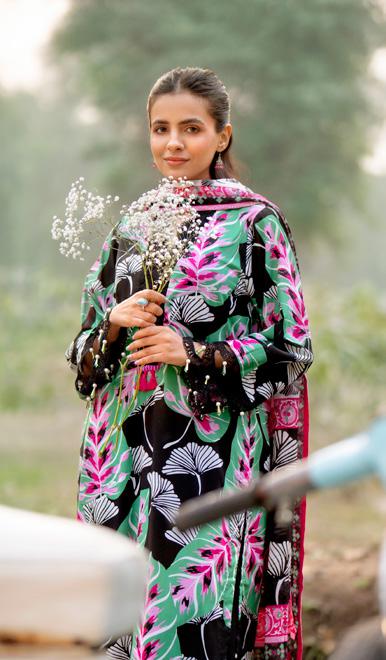 Gul Ahmed Dhoop Kinaray Lawn 2025 | CL52478