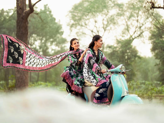 Gul Ahmed Dhoop Kinaray Lawn 2025 | CL52478