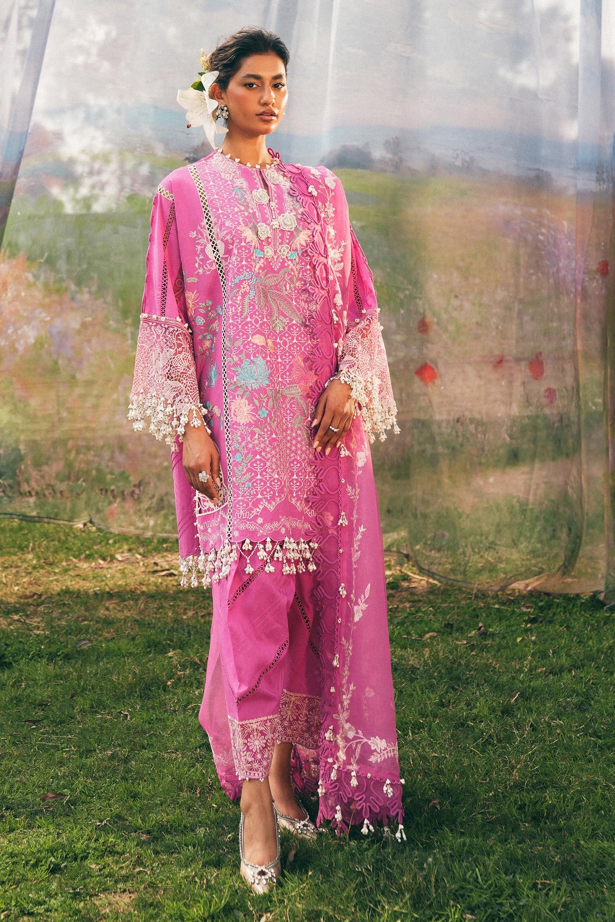 Sana Safinaz Luxury Lawn 2025 | L251-005A-3CT