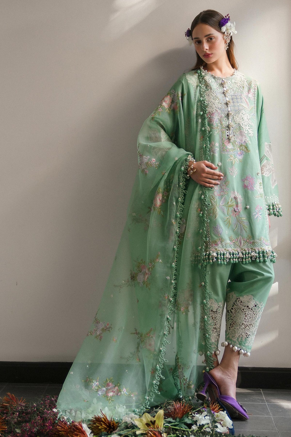 Sana Safinaz Luxury Lawn 2025 | L251-008A-3CT