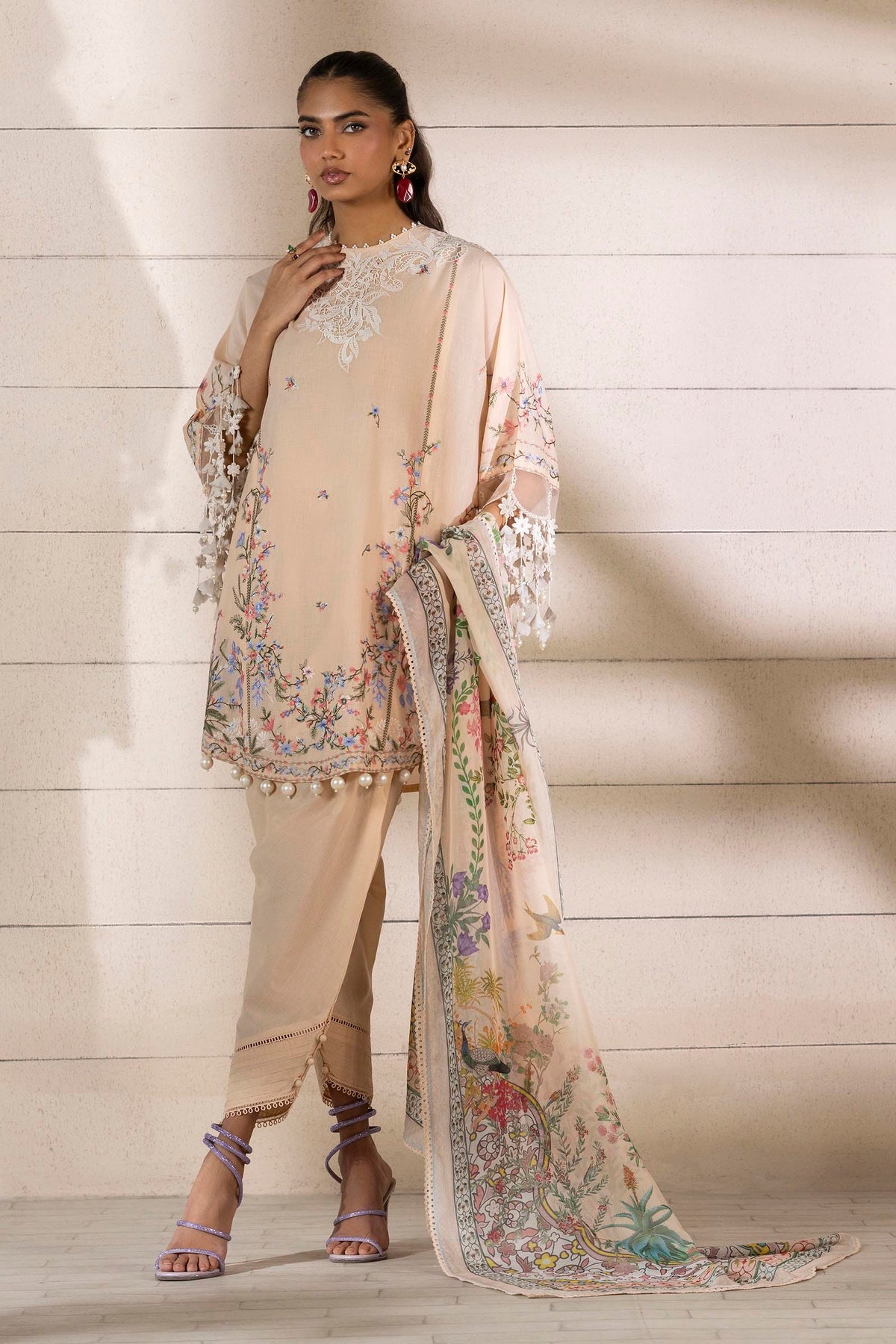 Sana Safinaz Muzlin Lawn 2025 Vol 1 | M251-005B